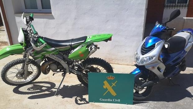 Detenidos dos menores que sustrajeron dos motocicletas en Consuegra