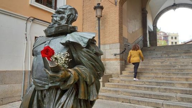 El Día del Libro vuelve a la región con lecturas presenciales del «Quijote», poesía y teatro