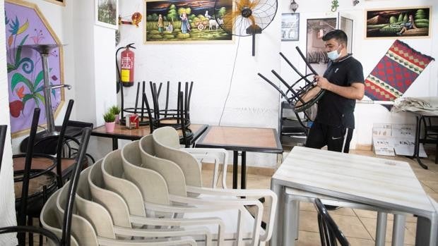 Barcelona pide reabrir bares y restaurantes hasta las 23 horas