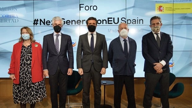 Casado rechaza todas las amenazas y agresiones en la campaña y llama a salir de la radicalidad