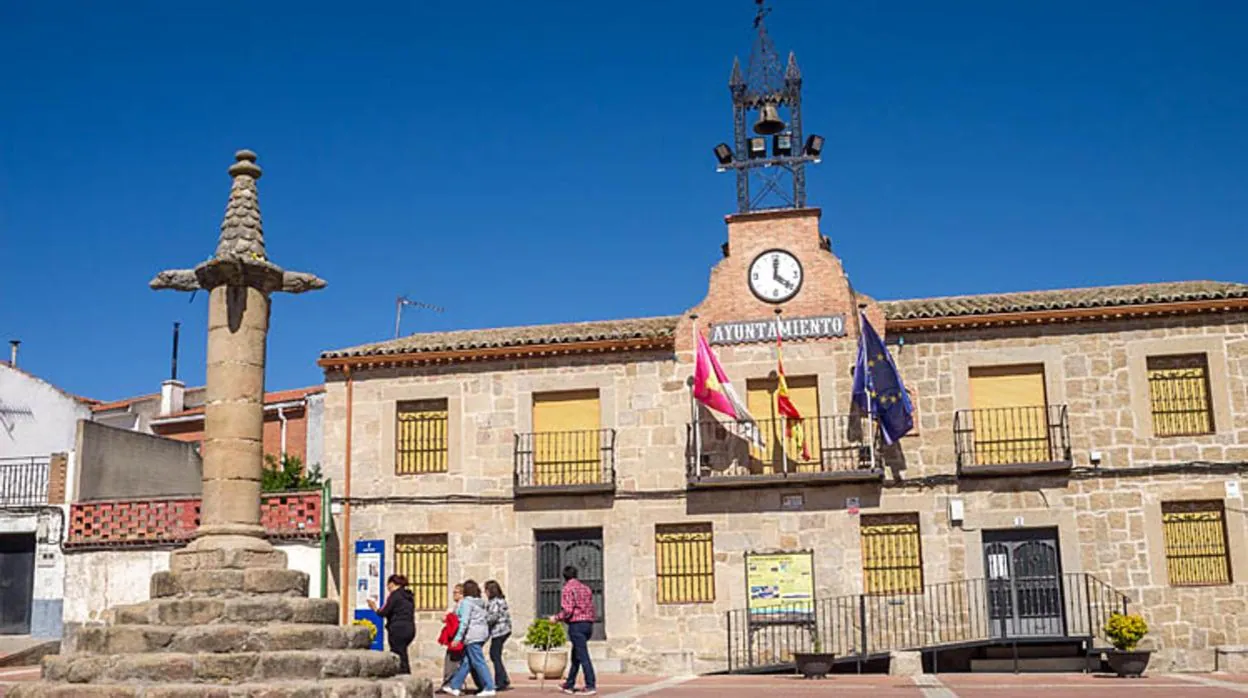 Plaza de San Román de los Montes