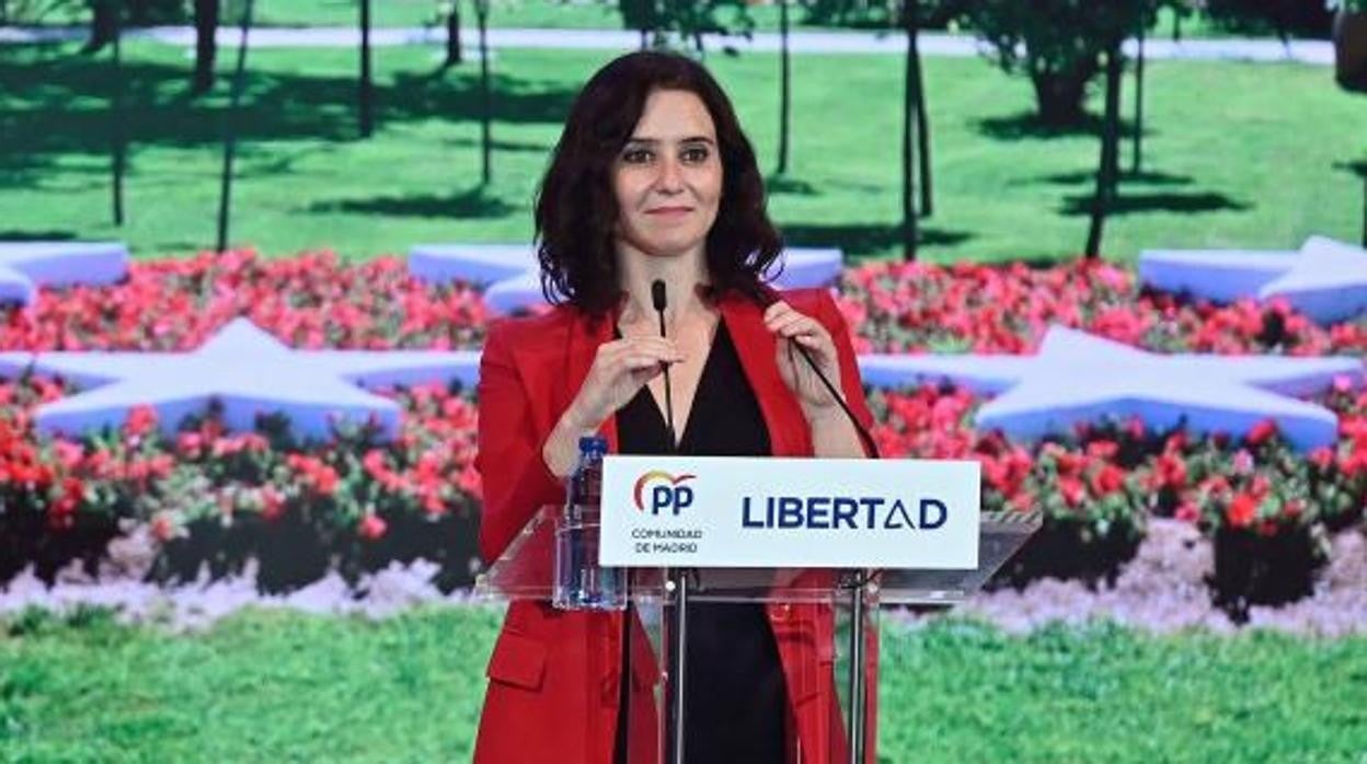 La presidenta de la Comunidad de Madrid, Isabel Díaz Ayuso, durante un acto de campaña