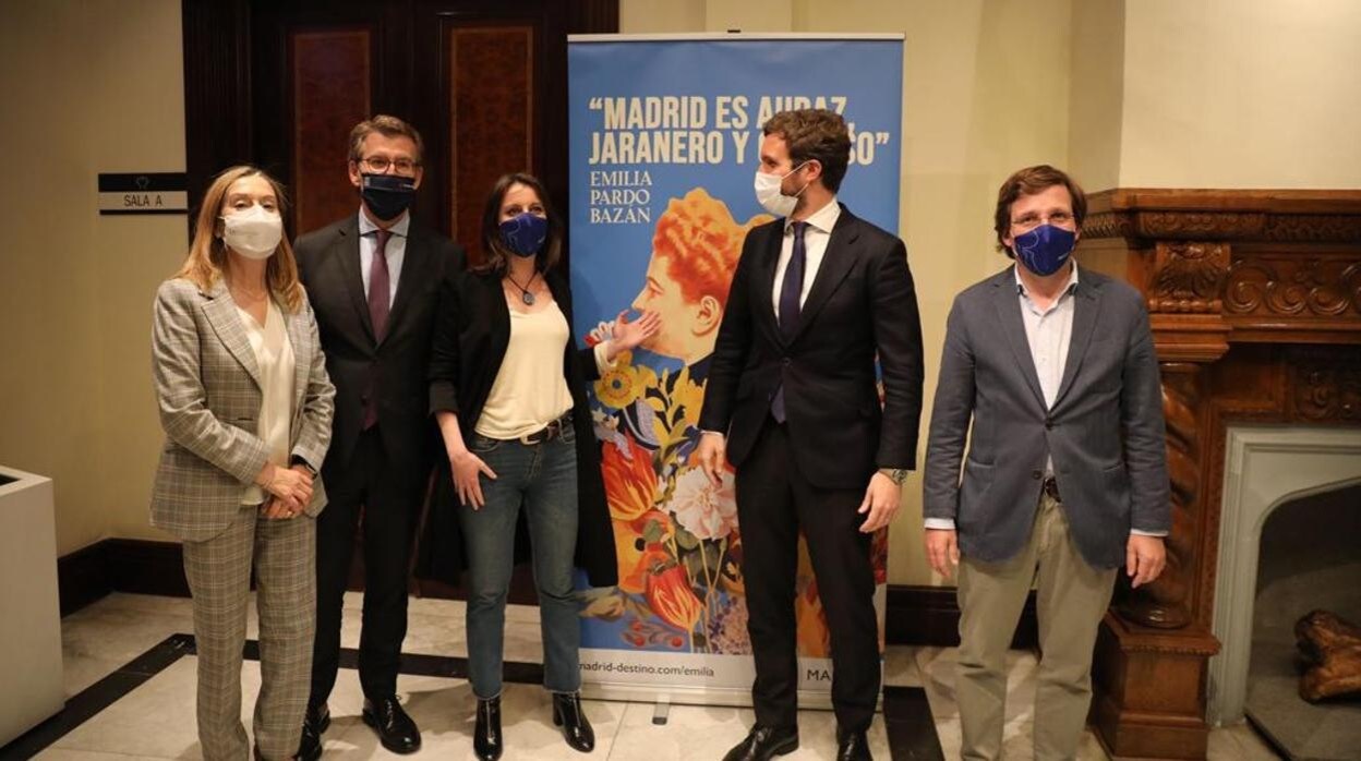 Feijóo, en Madrid con Pablo Casado, José Luis Martínez Almeida, Ana Pastor y Andrea Levy