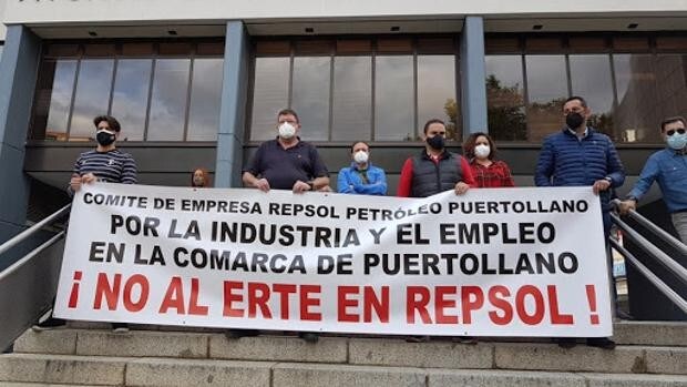 Los trabajadores de Repsol en Puertollano se encerrarán el martes durante 24 horas en rechazo al ERTE
