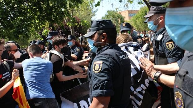 La Policía detiene a dos personas por altercados durante la visita del Rey a Castellón