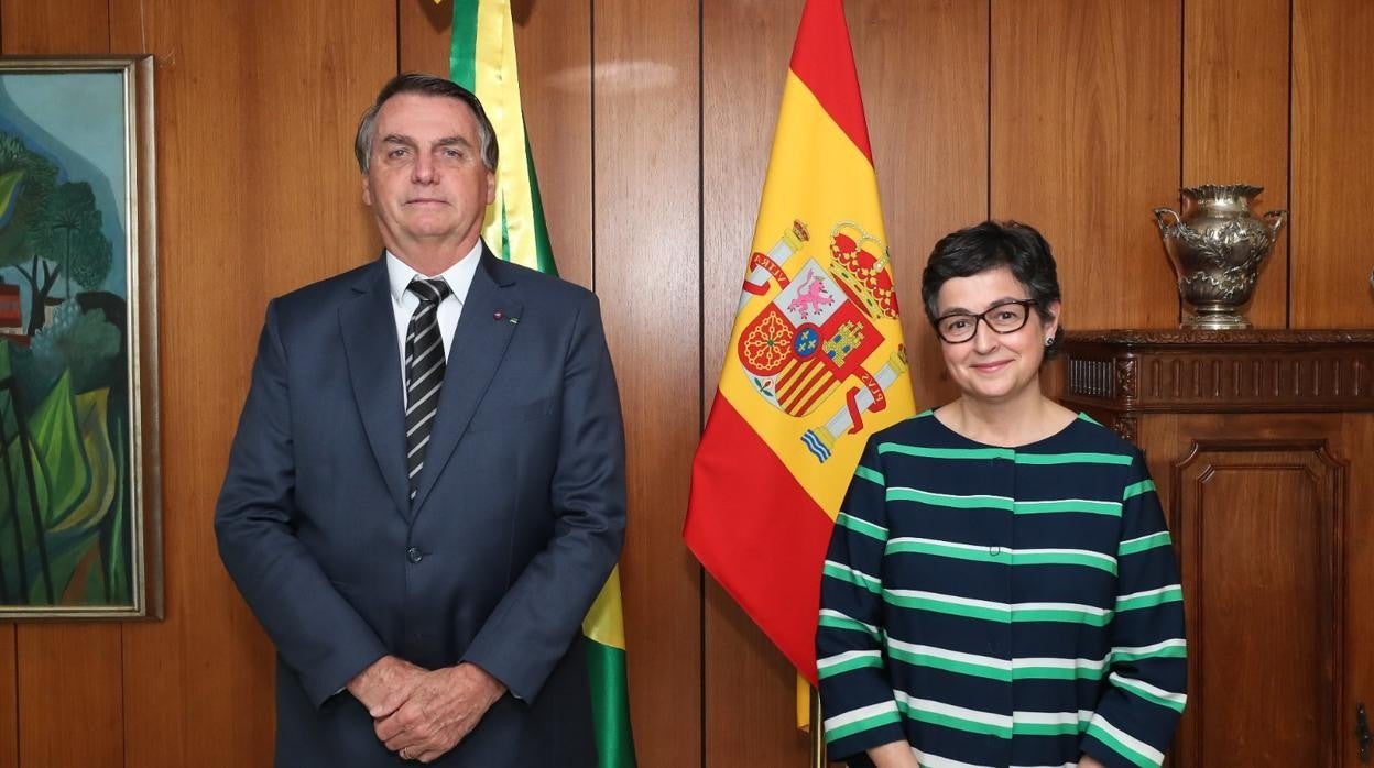 Arancha González Laya se reúne con el presidente Jair Bolsonaro en su visita a Brasil