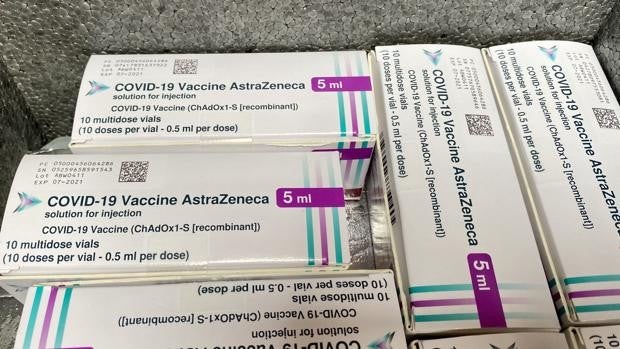 La Generalitat Valenciana paraliza la vacunación con AstraZeneca ante las dudas sobre la segunda dosis