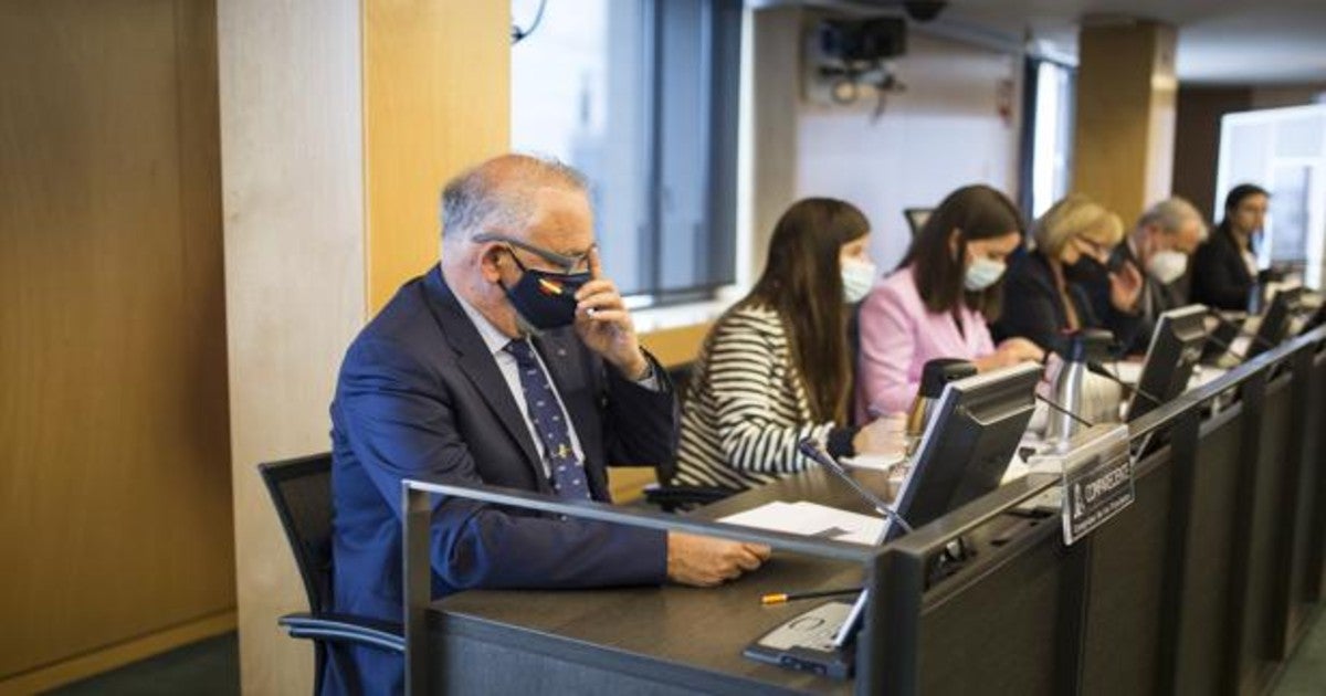 El ex director adjunto operativo (DAO) de la Policía Nacional Eugenio Pino comparece en la Comisión de Investigación sobre la utilización de medios de Interior para favorecer al PP