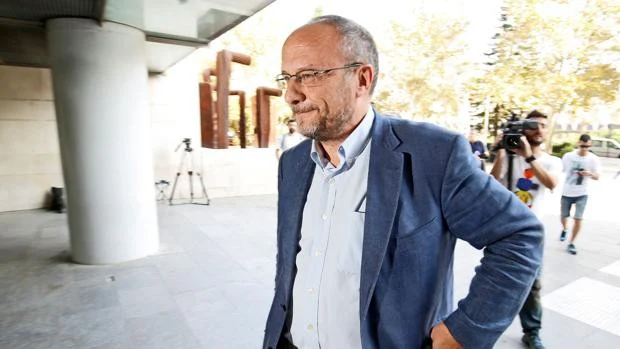 Caso Imelsa: abren juicio oral contra el exsubdelegado del Gobierno y el expresidente del PP en Valencia