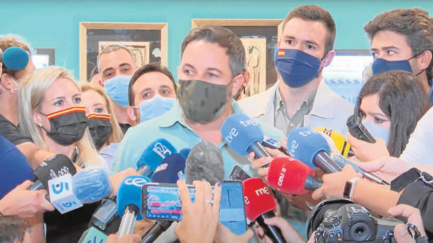 Abascal renuncia a celebrar su mitin en Ceuta tras mantener el TSJA su prohibición