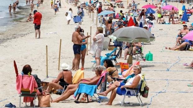 El regreso de los turistas británicos empieza por sus segundas residencias en Benidorm y la Costa Blanca