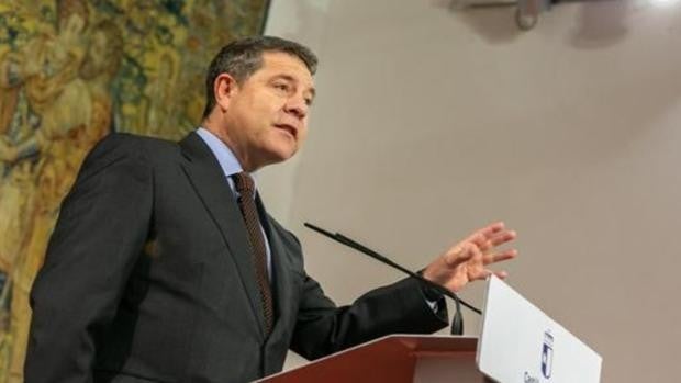 García-Page recibe este jueves la vacuna contra el Covid-19 en el centro de salud de Palomarejos