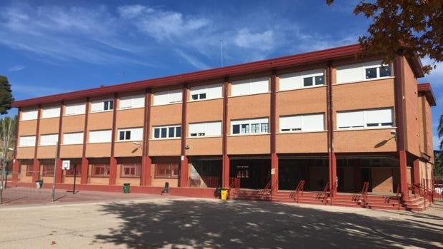 Una fuga de gas obliga a desalojar a los 500 alumnos de un colegio público en Azuqueca de Henares