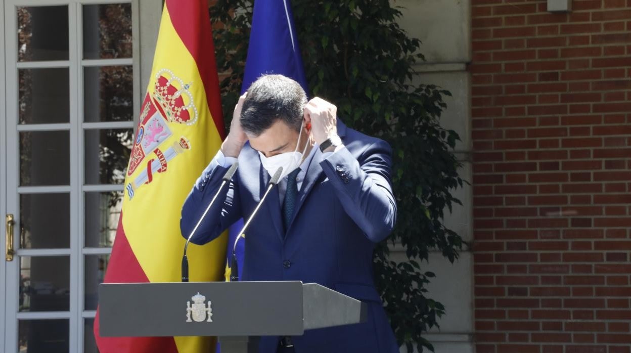 Pedro Sánchez, durante una comparecencia reciente a las puertas del Palacio de la Moncloa