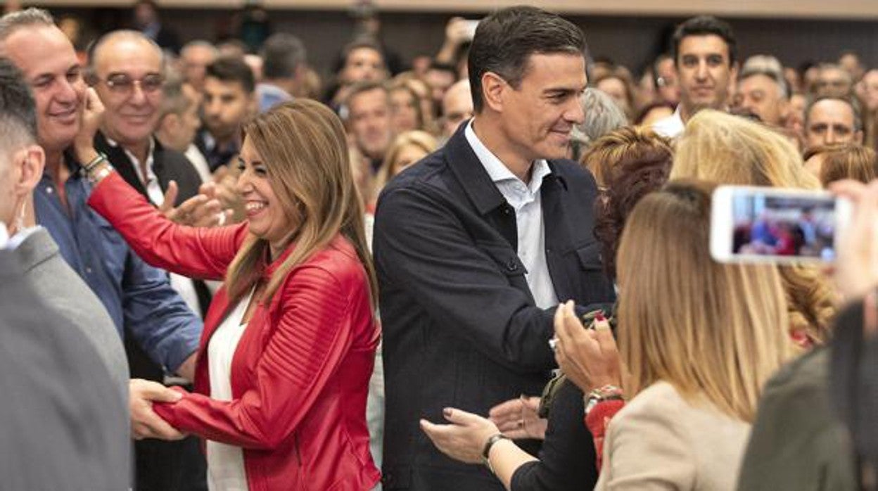 Pedro Sánchez y Susana Díaz en el Comité Director del PSOE-A