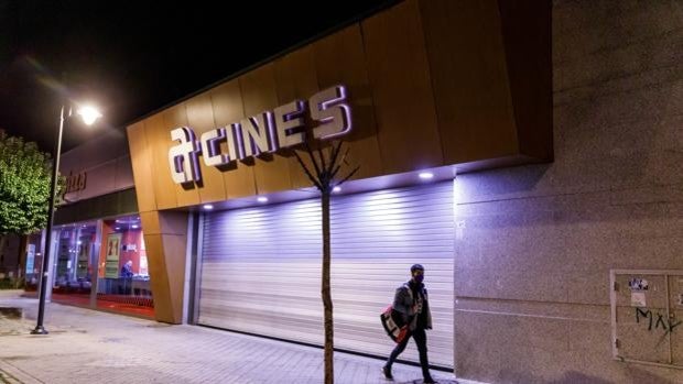 Los cines exigen el consumo de alimentos en sala porque es «vital» para su supervivencia