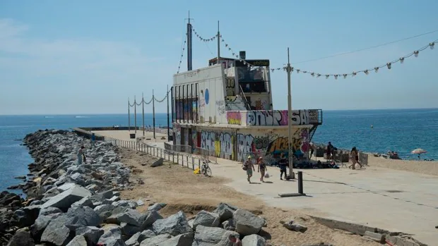 Boo Beach Club, el mal fario del local con el que Santi Millán quiso reinar en la costa de Barcelona