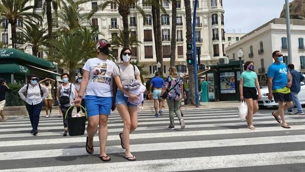 El coronavirus vuelve a estabilizarse en Valencia a las puertas del primer fin de semana sin toque de queda