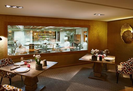 Santi Santamaría fundó Santceloni en 2001, en los bajos del hotel Hesperia