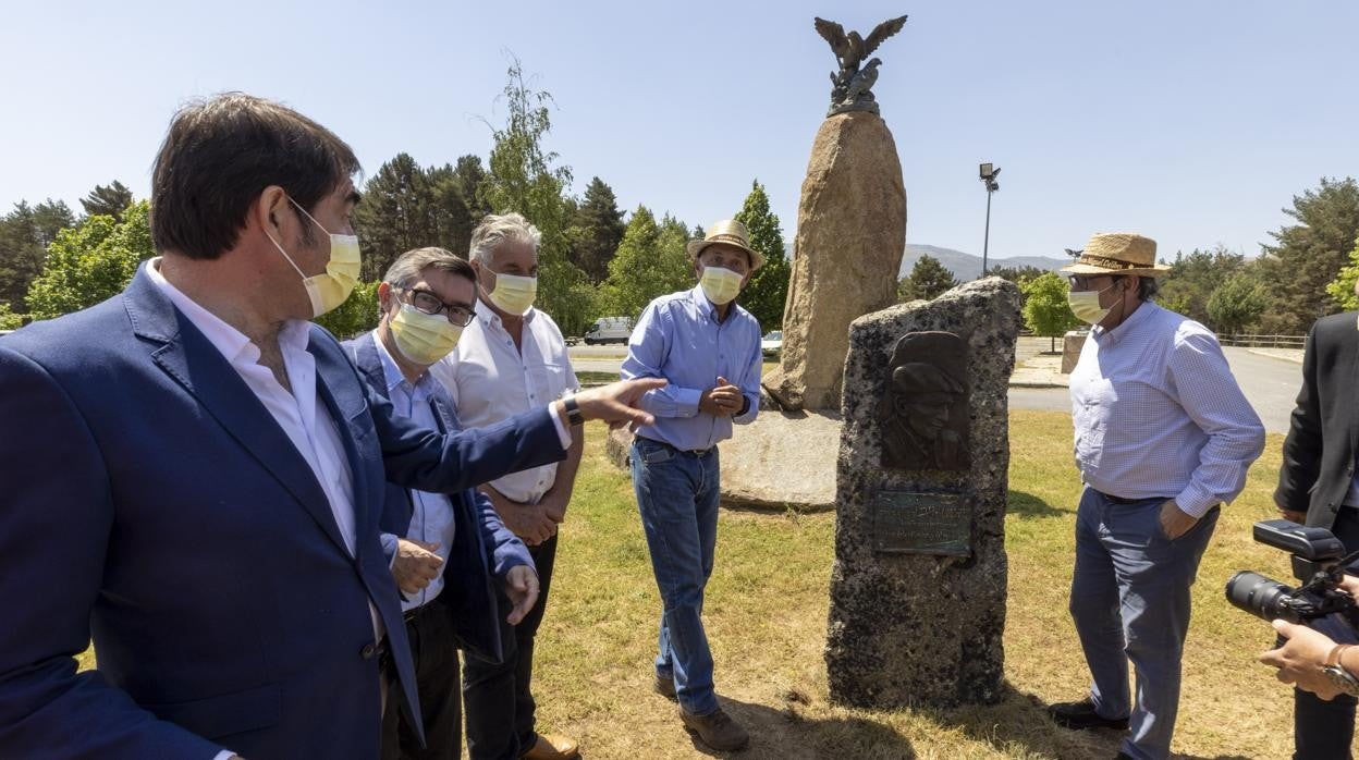 Homenaje a Delibes este sábado en la Sierra de Gredos