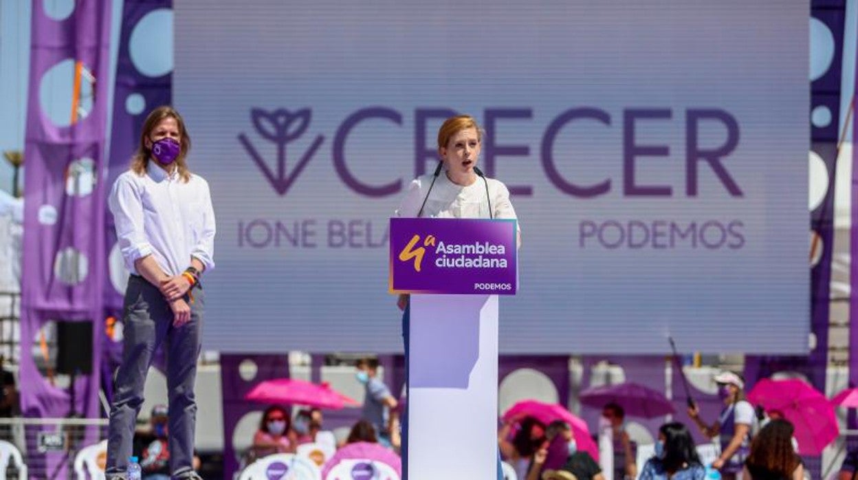 Lilith Verstrynge durante su intervención en la IV Asamblea Ciudadana Estatal de Podemos