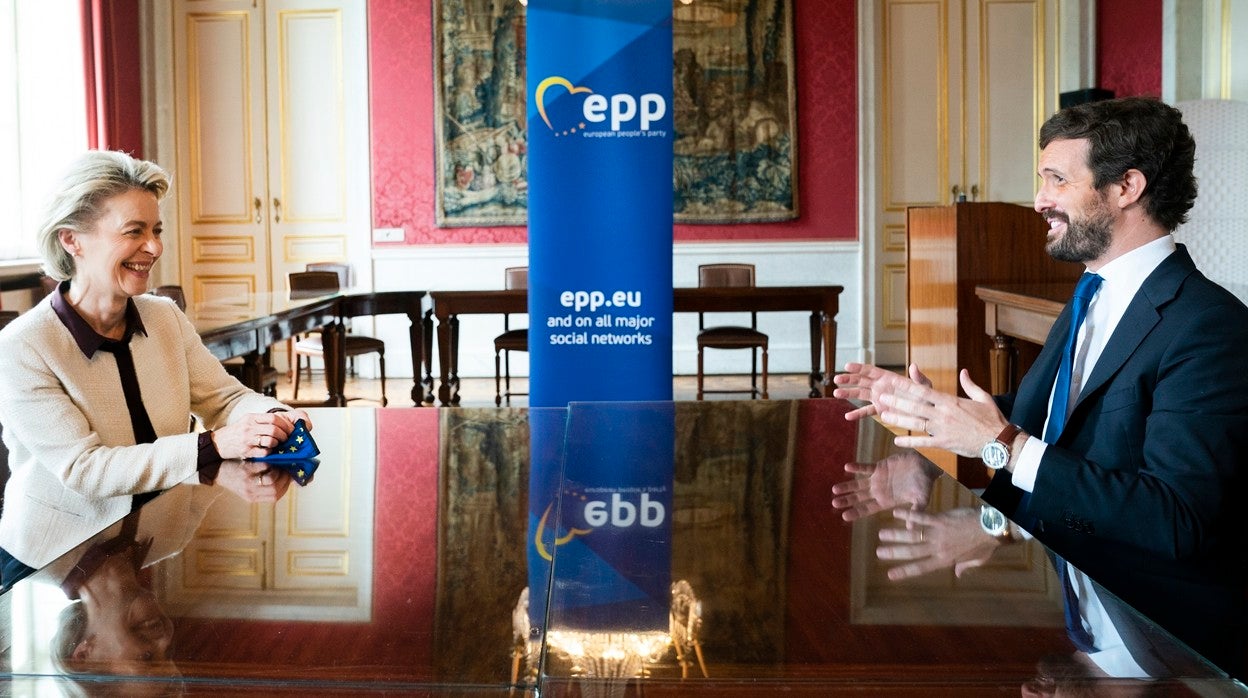 Pablo Casado y Ursula von der Leyen, hoy en Bruselas