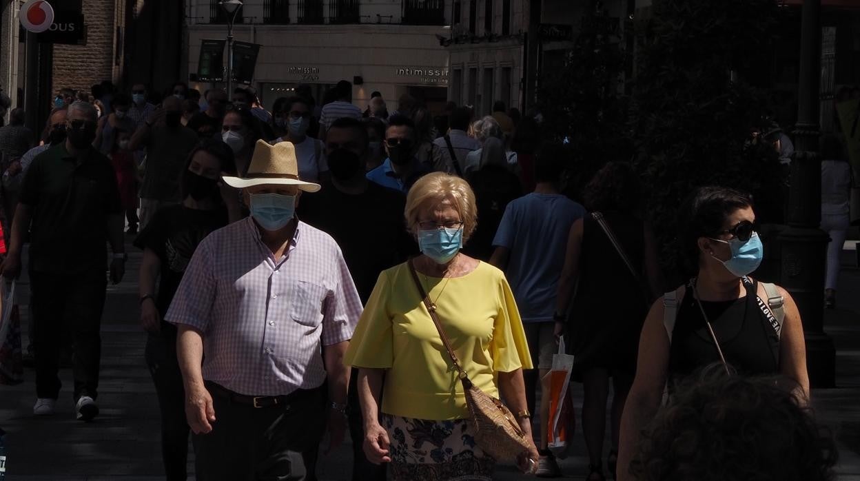 Castilla y León recela de quitarse la mascarilla