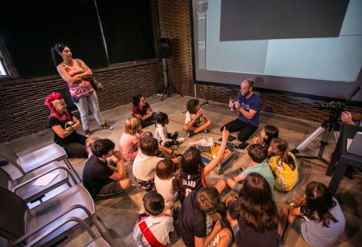 Uno de los talleres para niños de School of Noise