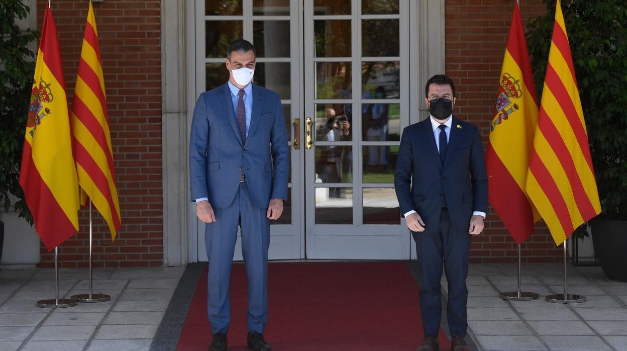 Aragonés y el Gobierno se contradicen sobre amnistía y autodeterminación