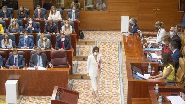 Ayuso abre hoy la legislatura con la Asamblea como altavoz de su enfrentamiento con Sánchez