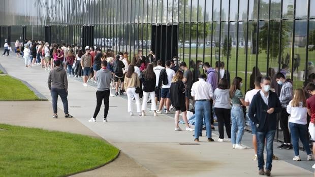 Sigue la escalada del Covid en Castilla y León con 1.793 casos nuevos