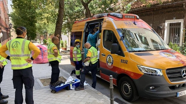 Detenido un hombre tras pegar una paliza a su pareja en una vivienda de Arganzuela