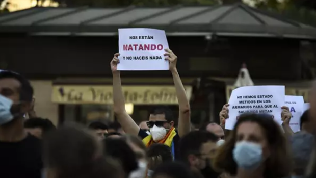 Un vocal de Más Madrid denuncia una agresión homófoba en el centro de la capital al grito de «maricón»