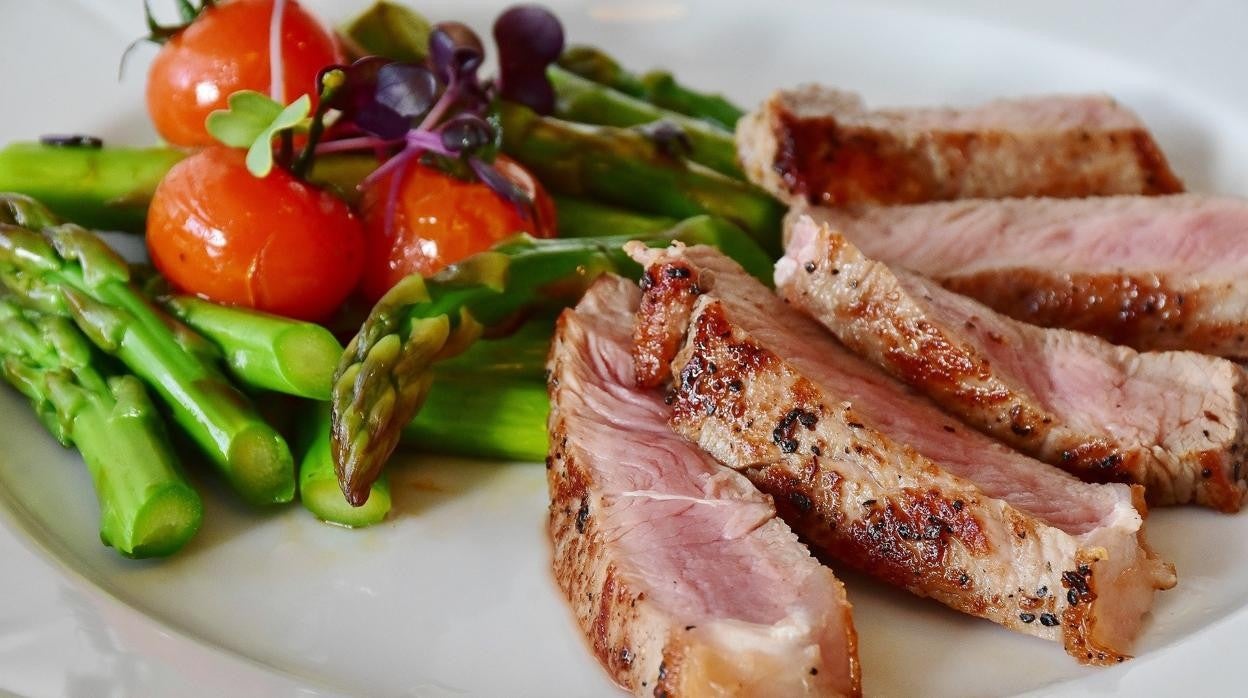 «Si me como un chuletón de un kilo a lo mejor tengo para un mes de ingesta de carne»