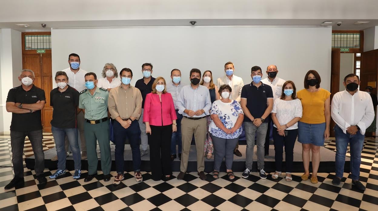 Imagen de la reunión técnica celebrada en la Diputación para ultimar los detalles del paso de La Vuelta por Alicante