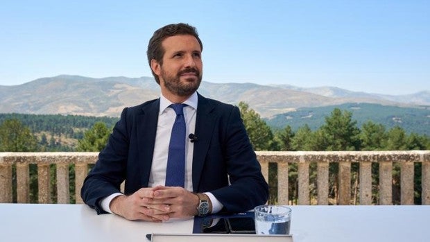 Pablo Casado: «Nadie debe desenterrar viejas heridas ni descoser el perdón de nuestros abuelos»