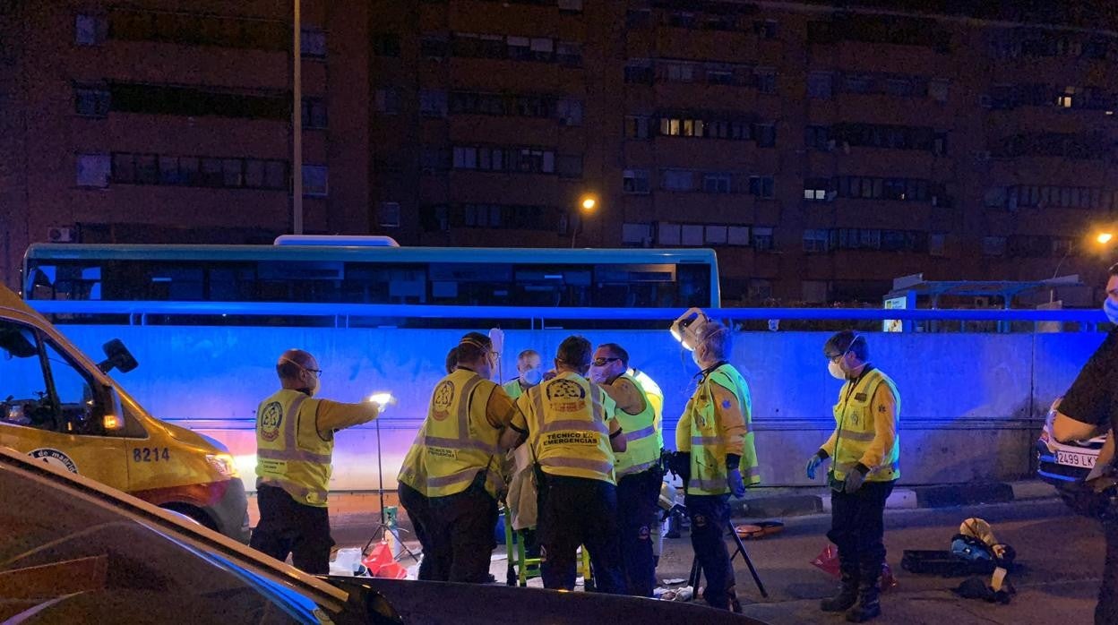 Herido grave un joven de 17 años atropellado en el túnel de Conde de Casal