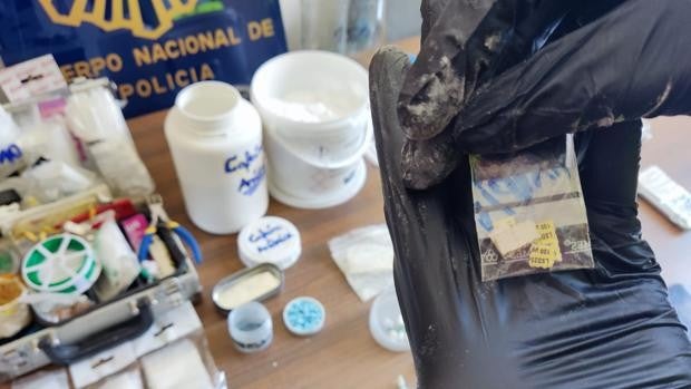 Desde cocaína a ansiolíticos: el amplio catálogo del «súper» de la droga desmantelado en Zaragoza