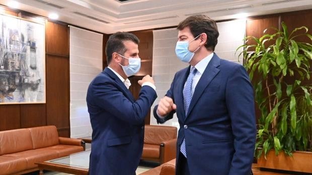 Mañueco abre a los partidos el seguimiento del reparto y la gestión de los fondos europeos