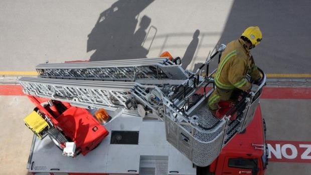 Alicante invertirá más de 2,5 millones para renovar y modernizar los vehículos de los Bomberos