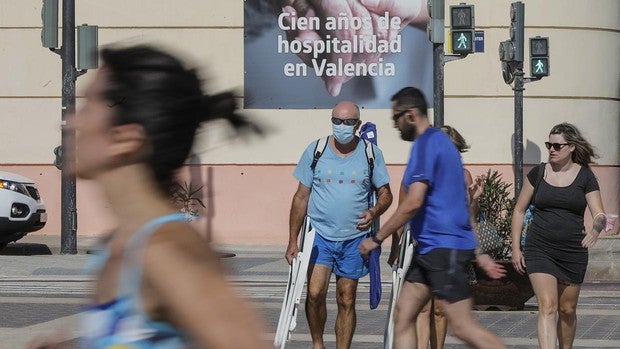 El ligero aumento de las muertes por coronavirus empaña el descenso de las hospitalizaciones en Valencia