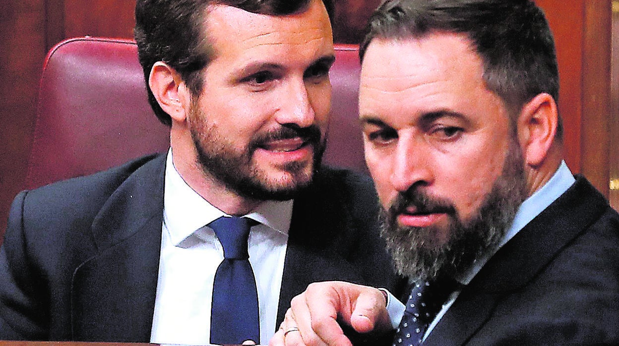 Pablo Casado y Santiago Abascak