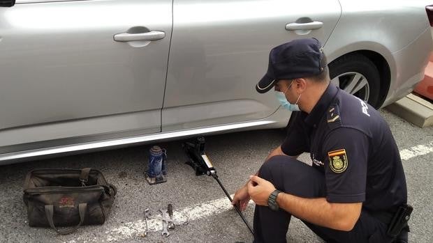 Cae en Elche el clan que asaltó el depósito municipal y robó más de 30 catalizadores de coches