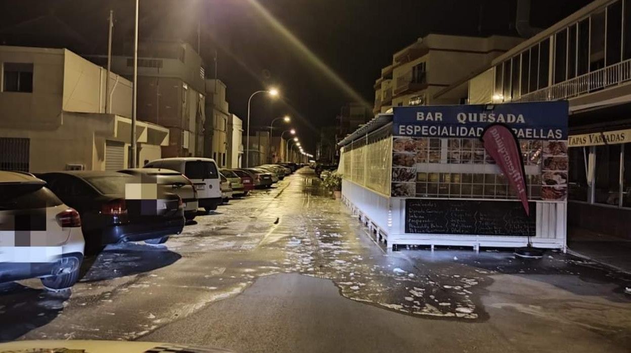 un-meteotsunami-provoca-una-subida-excepcional-de-la-marea-y-el-agua