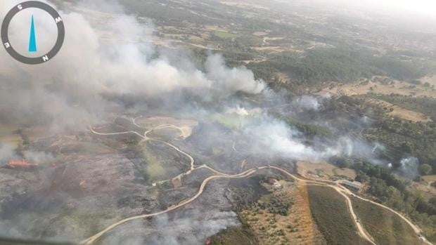 Extinguido el incendio de La Parra (Ávila) mientras el de El Raso continúa en nivel 2