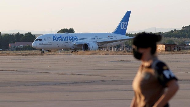 Aterriza en Torrejón el segundo avión español con 110 afganos evacuados