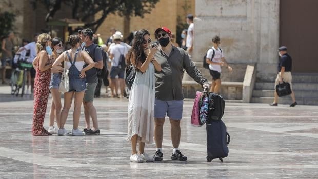 La Comunidad Valenciana suma cinco muertes por coronavirus mientras estabiliza los contagios