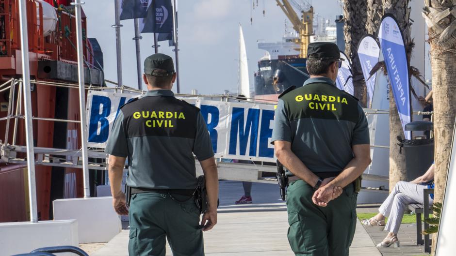 Desarticulan una banda criminal que robaba viviendas habitadas en Alicante y Murcia