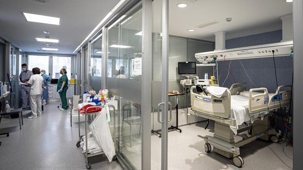 La Generalitat pide al juez el cese del tratamiento de ozonoterapia a un paciente en la UCI por coronavirus