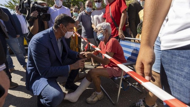 «Para Francisca, con cariño. Pedro»